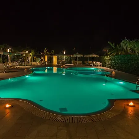 Blu Tropical Szálloda 4*