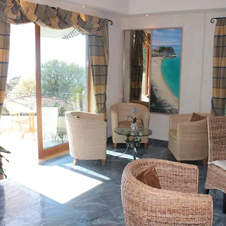 Szálloda Blu Tropical 4*