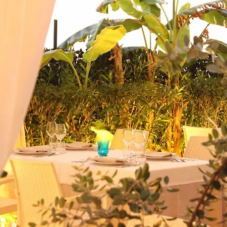 Blu Tropical Szálloda 4*
