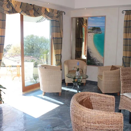 Blu Tropical 4*