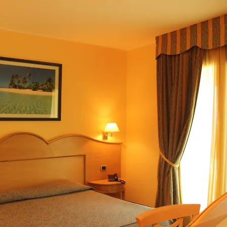 Hotel Blu Tropical 4*