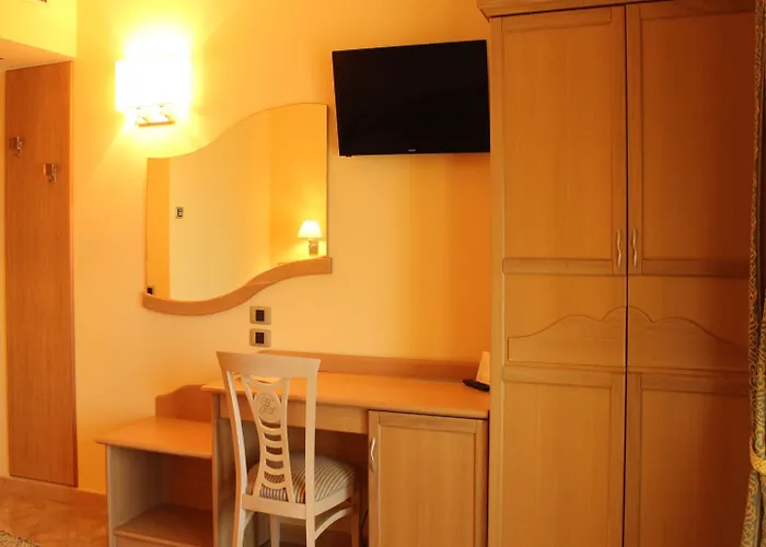 מלון Blu Tropical