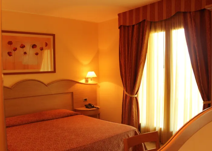 Blu Tropical מלון