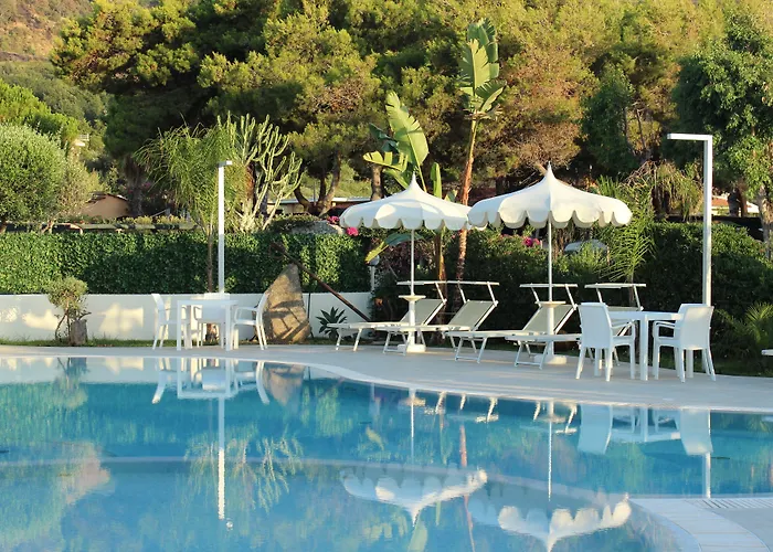 Blu Tropical מלון 4*