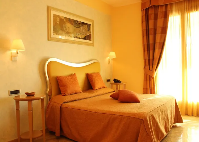 Blu Tropical מלון זמברונה